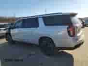 2023 Chevrolet Suburban RST z VIN 1GNSKEKD1PR482054, wystawiony jako Copart lot #46419865 z przebiegiem 24 824 mil mil oraz Szkoda całkowita • Salvage title. Historia ofert i sprzedaży dostępna na DreamBid. Obrazek 2.