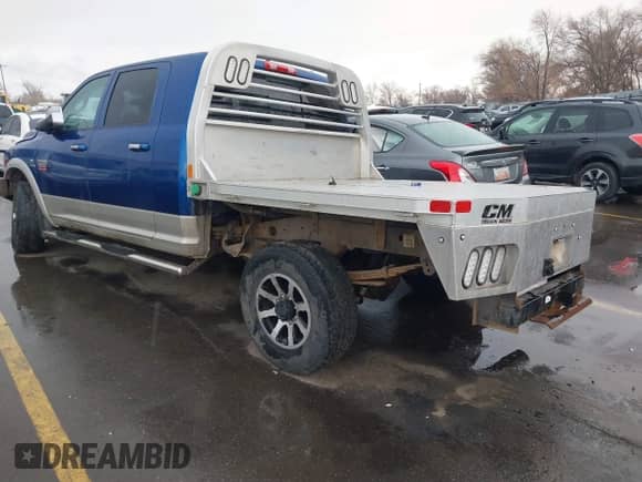 2010 Dodge 2500 SLT with VIN 3D7UT2HL1AG187447, listed as a IAAI auction lot 41241309 with 269,277 mi miles and . Bid and sale history available at DreamBid. Image 3.