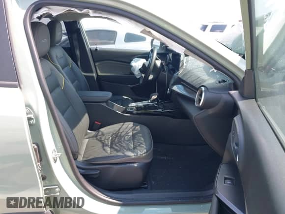 2024 Chevrolet Trax ACTIV с VIN KL77LKE22RC138045, выставлен на аукционе IAAI как лот 43070713 с пробегом 23 892 миль миль и . История ставок и продаж доступна на DreamBid. Изображение 5.