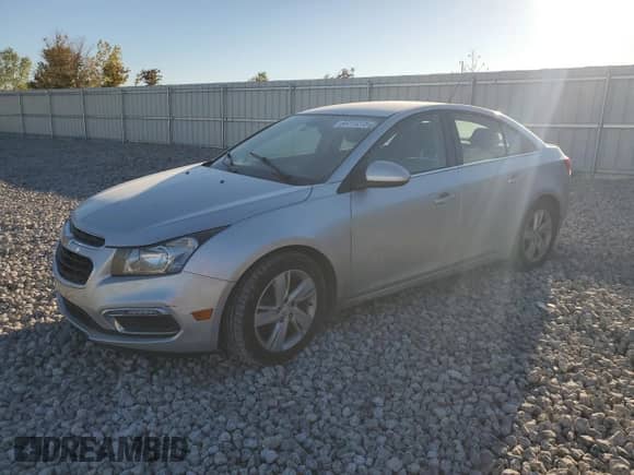 2015 Chevrolet Cruze Diesel z VIN 1G1P75SZ3F7212032, wystawiony jako Copart lot #86111215 z przebiegiem 169 741 mil mil oraz Czysty tytuł • Clean title. Historia ofert i sprzedaży dostępna na DreamBid. Obrazek 1.
