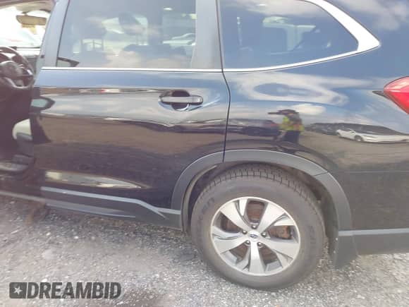 2022 Subaru Ascent Premium с VIN 4S4WMACD0N3400127, выставлен на аукционе IAAI как лот 42789370 с пробегом 61 715 миль миль и . История ставок и продаж доступна на DreamBid. Изображение 6.