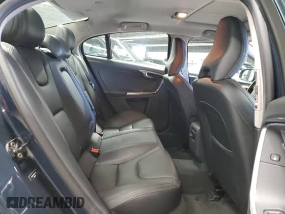2013 Volvo S60 T5 с VIN YV1612FH8D2201410, выставлен на аукционе Copart как лот 80639855 с пробегом 70 402 миль миль и Чистый • Clean title. История ставок и продаж доступна на DreamBid. Изображение 10.