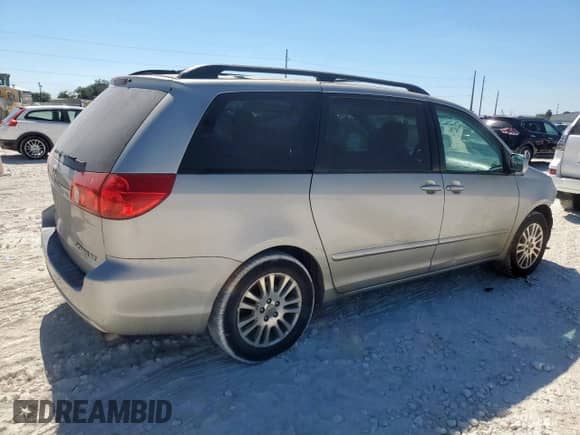 2010 Toyota Sienna XLE с VIN 5TDYK4CC3AS294874, выставлен на аукционе Copart как лот 85746225 с пробегом 178 594 миль миль и Списание • Salvage title. История ставок и продаж доступна на DreamBid. Изображение 3.
