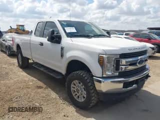 2019 Ford F-250 XL с VIN 1FD7X2B63KEC55900, выставлен на аукционе IAAI как лот 43393148 с пробегом 193 310 миль миль и . История ставок и продаж доступна на DreamBid. Изображение 1.
