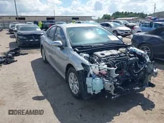 2025 Toyota Camry LE с VIN 4T1DAACK5SU081392, выставлен на аукционе IAAI как лот 43267000 с пробегом 20 608 миль миль и . История ставок и продаж доступна на DreamBid. Изображение 1.