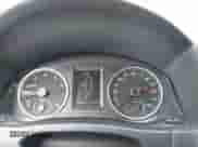 2013 Volkswagen Tiguan SE z VIN WVGAV3AX0DW621305, wystawiony jako IAAI lot #42249707 z przebiegiem 139 500 mil mil oraz . Historia ofert i sprzedaży dostępna na DreamBid. Obrazek 7.