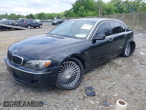 2008 BMW 7 Series 750Li z VIN WBAHN83528DT84746, wystawiony jako IAAI lot #42227238 z przebiegiem 162 892 mil mil oraz . Historia ofert i sprzedaży dostępna na DreamBid. Obrazek 2.