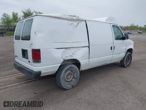 2006 Ford Econoline Cargo with VIN 1FTNE24W86DA21116, listed as a IAAI auction lot 42142204 with 133,272 mi miles and . Bid and sale history available at DreamBid. Image 4.