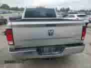 2017 Ram 1500 Tradesman z VIN 1C6RR7FG3HS582015, wystawiony jako Copart lot #83800285 z przebiegiem 103 389 mil mil oraz Szkoda całkowita • Salvage title. Historia ofert i sprzedaży dostępna na DreamBid. Obrazek 6.