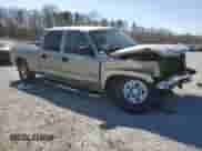 2003 Chevrolet Silverado 1500HD LS z VIN 1GCGC13U73F168214, wystawiony jako Copart lot #48355365 z przebiegiem Nie podano mil oraz Szkoda całkowita • Salvage title. Historia ofert i sprzedaży dostępna na DreamBid. Obrazek 4.