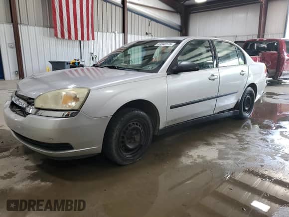 2004 Chevrolet Malibu z VIN 1G1ZS52FX4F152685, wystawiony jako Copart lot #63040175 z przebiegiem 407 264 mil mil oraz Szkoda całkowita • Salvage title. Historia ofert i sprzedaży dostępna na DreamBid. Obrazek 1.