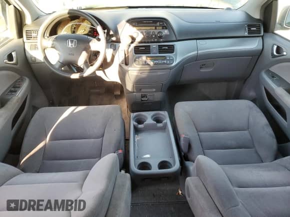 2005 Honda Odyssey EX с VIN 5FNRL38475B413498, выставлен на аукционе Copart как лот 86595645 с пробегом 63 930 миль миль и Списание • Salvage title. История ставок и продаж доступна на DreamBid. Изображение 8.