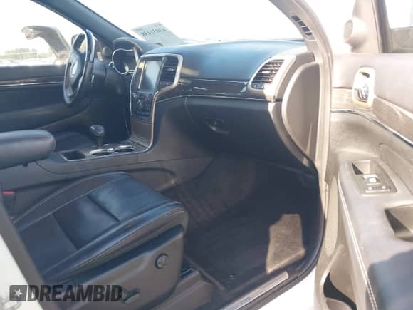 2015 Jeep Grand Cherokee Overland с VIN 1C4RJECG6FC749497, выставлен на аукционе IAAI как лот 43031438 с пробегом 98 111 миль миль и . История ставок и продаж доступна на DreamBid. Изображение 5.