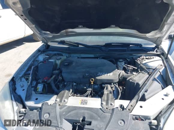 2011 Chevrolet Impala LT Retail with VIN 2G1WB5EK5B1167191, listed as a IAAI auction lot 43395572 with 124,517 mi miles and . Bid and sale history available at DreamBid. Image 10.