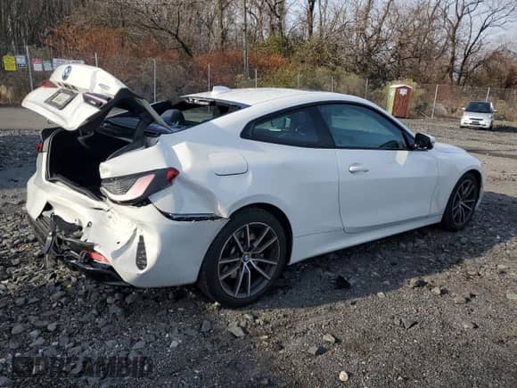 2023 BMW 4 Series 430i xDrive with VIN WBA73AP01PCM95171, listed as a Copart auction lot 83039954 with 22,881 mi miles and Salvage title. Bid and sale history available at DreamBid. Image 3.