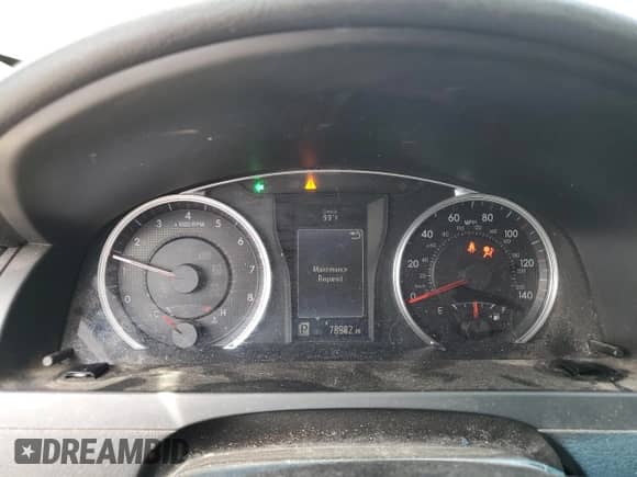 2017 Toyota Camry XLE z VIN 4T1BF1FK2HU362983, wystawiony jako Copart lot #69413905 z przebiegiem 78 982 mil mil oraz Szkoda całkowita • Salvage title. Historia ofert i sprzedaży dostępna na DreamBid. Obrazek 9.