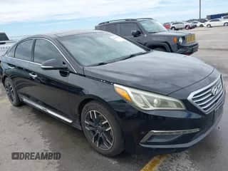 2015 Hyundai Sonata Sport с VIN 5NPE34AFXFH035809, выставлен на аукционе IAAI как лот 42822900 с пробегом 270 569 миль миль и . История ставок и продаж доступна на DreamBid. Изображение 1.