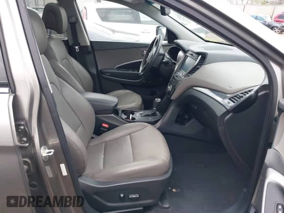 2016 Hyundai Santa Fe с VIN 5XYZW4LA2GG314917, выставлен на аукционе IAAI как лот 42021672 с пробегом 63 240 миль миль и . История ставок и продаж доступна на DreamBid. Изображение 5.