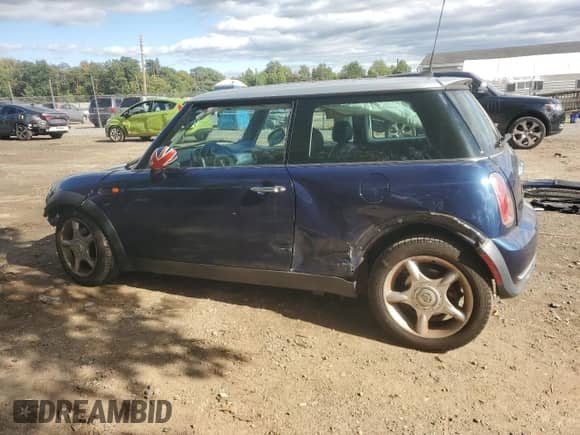 2006 MINI Hardtop z VIN WMWRC33526TK16170, wystawiony jako Copart lot #85739375 z przebiegiem 79 596 mil mil oraz Szkoda całkowita • Salvage title. Historia ofert i sprzedaży dostępna na DreamBid. Obrazek 2.