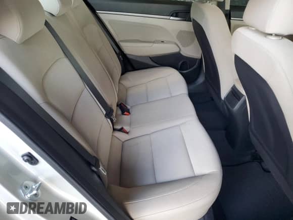 2018 Hyundai Elantra SEL z VIN 5NPD84LF0JH319355, wystawiony jako Copart lot #84877435 z przebiegiem 27 409 mil mil oraz Szkoda całkowita • Salvage title. Historia ofert i sprzedaży dostępna na DreamBid. Obrazek 10.