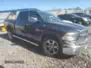 2014 Ram 1500 Laramie z VIN 1C6RR7NT6ES176059, wystawiony jako Copart lot #49403695 z przebiegiem 381 084 mil mil oraz Szkoda całkowita • Salvage title. Historia ofert i sprzedaży dostępna na DreamBid. Obrazek 4.