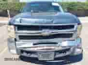 2007 Chevrolet Silverado 2500HD 1LT с VIN 1GCHK23K97F518587, выставлен на аукционе IAAI как лот 43153084 с пробегом 228 013 миль миль и . История ставок и продаж доступна на DreamBid. Изображение 6.