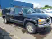 2005 GMC Sierra 1500 SLE with VIN 1GTEK19B95E262071, listed as a Copart auction lot 62107165 with 162,835 mi miles and Clean title. Bid and sale history available at DreamBid. Image 4.