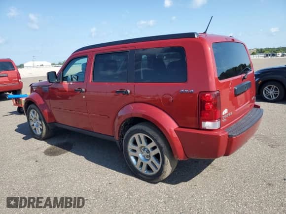 2011 Dodge Nitro Heat with VIN 1D4PU4GX7BW501208, listed as a Copart auction lot 68367445 with 97,944 mi miles and Salvage title. Bid and sale history available at DreamBid. Image 2.