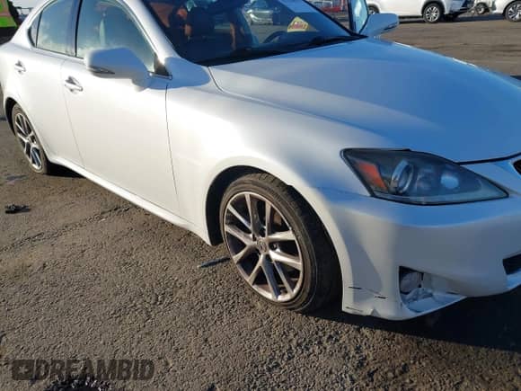 2013 Lexus IS 250 z VIN JTHBF5C2XD5188289, wystawiony jako IAAI lot #41218979 z przebiegiem 110 426 mil mil oraz . Historia ofert i sprzedaży dostępna na DreamBid. Obrazek 6.