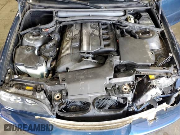 2006 BMW 3 Series 325Ci with VIN WBABW33496PX88667, listed as a Copart auction lot 67630435 with 77,038 mi miles and Salvage title. Bid and sale history available at DreamBid. Image 11.