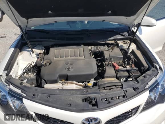 2014 Toyota Camry XLE with VIN 4T1BK1FK2EU026581, listed as a Copart auction lot 72011515 with 67,145 mi miles and Salvage title. Bid and sale history available at DreamBid. Image 11.