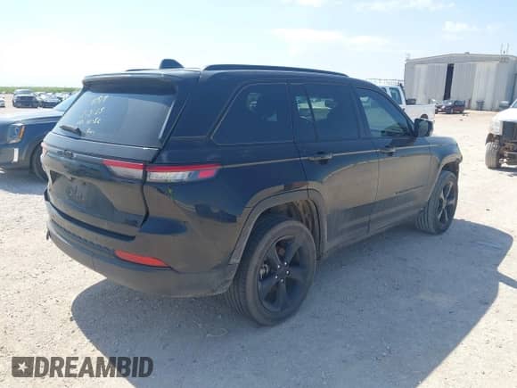 2023 Jeep Grand Cherokee Laredo с VIN 1C4RJHAG1PC554753, выставлен на аукционе IAAI как лот 41996222 с пробегом 27 021 миль миль и . История ставок и продаж доступна на DreamBid. Изображение 4.