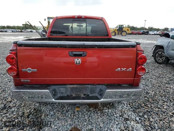 2008 Dodge 1500 SLT с VIN 1D7HU18288S518088, выставлен на аукционе Copart как лот 80740245 с пробегом 246 162 миль миль и Списание • Salvage title. История ставок и продаж доступна на DreamBid. Изображение 6.