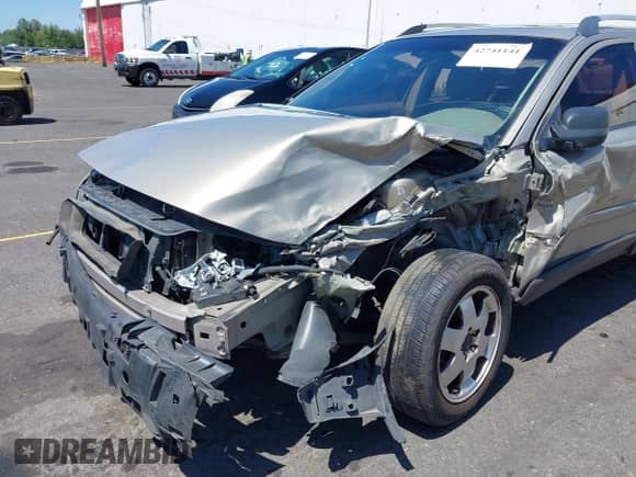 2005 Volvo XC70 with VIN YV1SZ592551202876, listed as a IAAI auction lot 42741141 with 214,250 mi miles and . Bid and sale history available at DreamBid. Image 6.