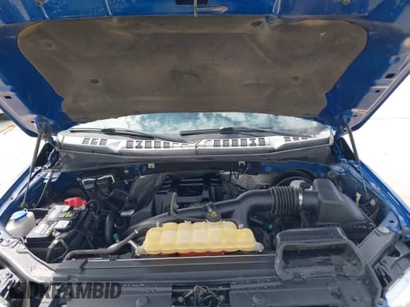 2017 Ford F-150 XL z VIN 1FTEW1CP7HKC28287, wystawiony jako IAAI lot #42686248 z przebiegiem 105 139 mil mil oraz . Historia ofert i sprzedaży dostępna na DreamBid. Obrazek 10.