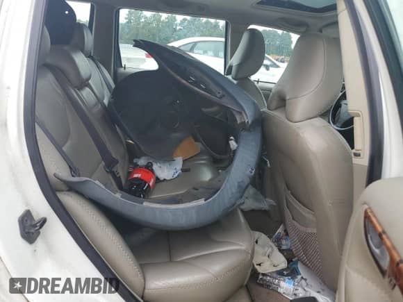 2005 Volvo XC70 с VIN YV1SZ592651181407, выставлен на аукционе Copart как лот 65768205 с пробегом 197 951 миль миль и Списание • Salvage title. История ставок и продаж доступна на DreamBid. Изображение 10.