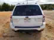 2013 Subaru Forester X Premium z VIN JF2SHADC0DH404307, wystawiony jako Copart lot #86260145 z przebiegiem 316 728 mil mil oraz Czysty tytuł • Clean title. Historia ofert i sprzedaży dostępna na DreamBid. Obrazek 6.