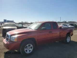 2007 Dodge Dakota SLT with VIN 1D7HE42K17S166610, listed as a Copart auction lot 48807365 with 91,761 mi miles and Salvage title. Bid and sale history available at DreamBid. Image 1.