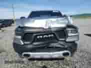 2020 Ram 1500 Rebel z VIN 1C6SRFLT7LN199084, wystawiony jako Copart lot #64990655 z przebiegiem 143 021 mil mil oraz Nie do naprawy • Non repairable. Historia ofert i sprzedaży dostępna na DreamBid. Obrazek 5.