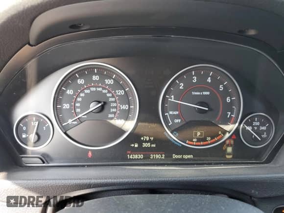 2016 BMW 3 Series 328i xDrive with VIN WBA8E3G58GNT77421, listed as a Copart auction lot 68249065 with 143,830 mi miles and Salvage title. Bid and sale history available at DreamBid. Image 9.