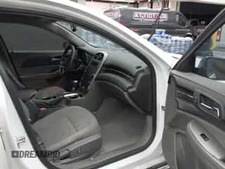 2015 Chevrolet Malibu LS с VIN 1G11B5SL8FF299741, выставлен на аукционе IAAI как лот 43359561 с пробегом 118 696 миль миль и . История ставок и продаж доступна на DreamBid. Изображение 5.