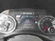 2019 Ram 1500 Big Horn z VIN 1C6RRFFG1KN797649, wystawiony jako IAAI lot #42756085 z przebiegiem 49 018 mil mil oraz . Historia ofert i sprzedaży dostępna na DreamBid. Obrazek 7.