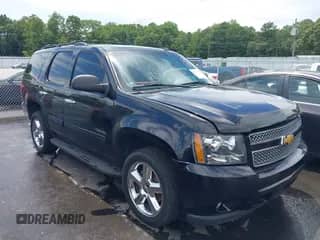 2010 Chevrolet Tahoe LT с VIN 1GNUKBE03AR251888, выставлен на аукционе IAAI как лот 42979992 с пробегом 183 451 миль миль и . История ставок и продаж доступна на DreamBid. Изображение 1.
