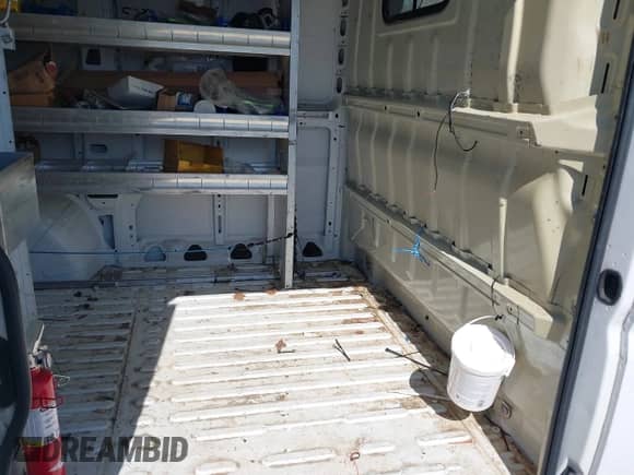 2015 Ram ProMaster Cargo с VIN 3C6TRVNG3FE519895, выставлен на аукционе IAAI как лот 41756781 с пробегом 69 110 миль миль и . История ставок и продаж доступна на DreamBid. Изображение 7.