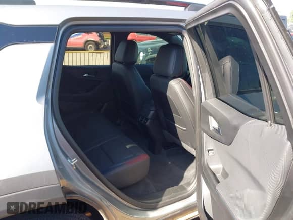 2025 Chevrolet Equinox FWD RS with VIN 3GNAXLEG7SL104814, listed as a IAAI auction lot 42245729 with 9,061 mi miles and . Bid and sale history available at DreamBid. Image 8.