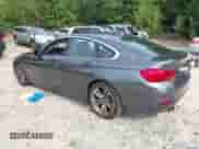 2019 BMW 4 Series 430i xDrive z VIN WBA4J3C51KBL08855, wystawiony jako IAAI lot #42880326 z przebiegiem 71 300 mil mil oraz . Historia ofert i sprzedaży dostępna na DreamBid. Obrazek 3.