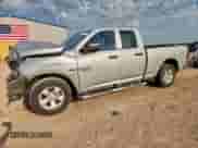 2014 Ram 1500 Tradesman z VIN 1C6RR6FT3ES278637, wystawiony jako Copart lot #63991135 z przebiegiem 107 893 mil mil oraz Szkoda całkowita • Salvage title. Historia ofert i sprzedaży dostępna na DreamBid. Obrazek 1.