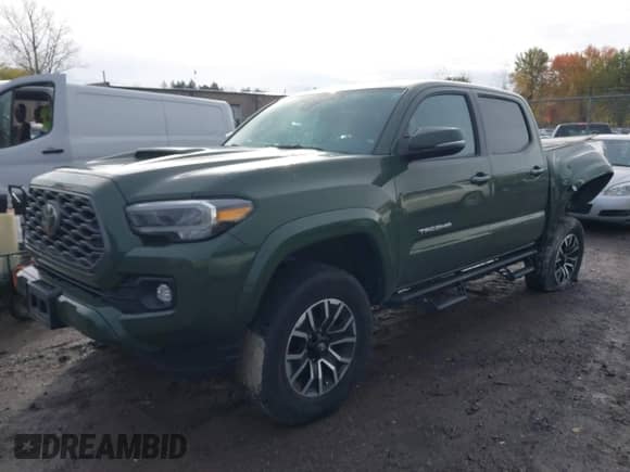 2021 Toyota Tacoma SR z VIN 3TMCZ5AN0MM378204, wystawiony jako IAAI lot #43469855 z przebiegiem 48 476 mil mil oraz . Historia ofert i sprzedaży dostępna na DreamBid. Obrazek 16.