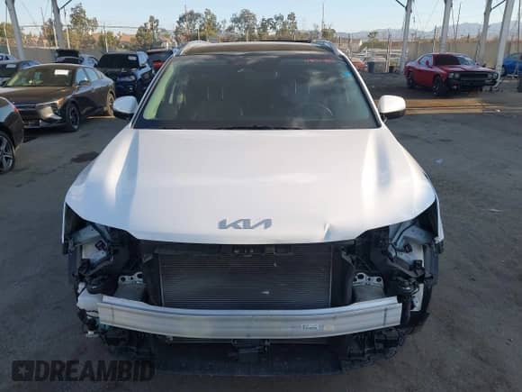 2024 Kia Sorento S с VIN 5XYRL4JC3RG280695, выставлен на аукционе IAAI как лот 43250433 с пробегом 21 974 миль миль и . История ставок и продаж доступна на DreamBid. Изображение 13.