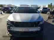 2019 Toyota Camry SE z VIN 4T1B11HK6KU170226, wystawiony jako Copart lot #82595245 z przebiegiem 105 367 mil mil oraz Szkoda całkowita • Salvage title. Historia ofert i sprzedaży dostępna na DreamBid. Obrazek 5.